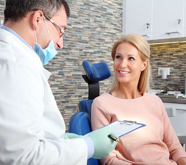 Rego Park Questions to Ask at Your Dental Implants Consultation